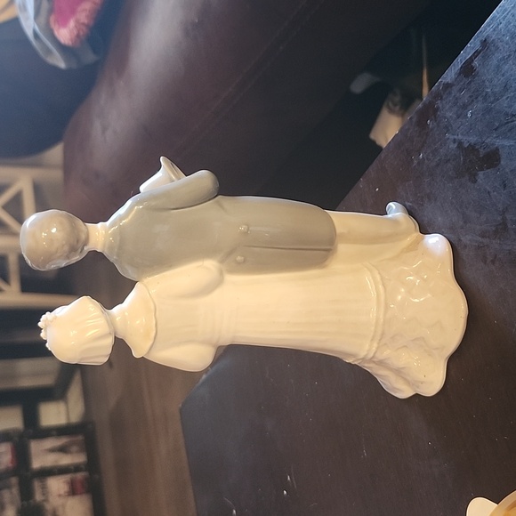 Lladro bride and groom - Picture 4 of 6